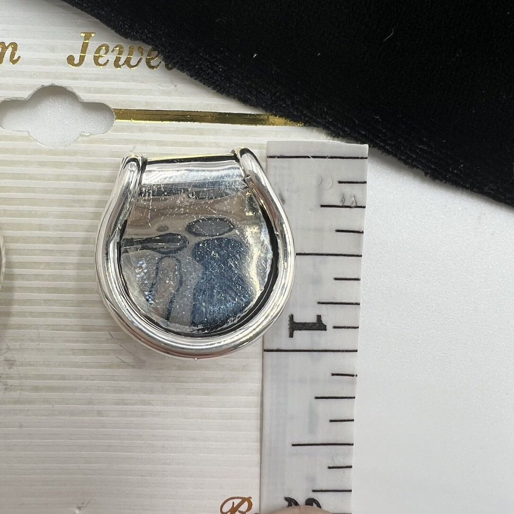 Vintage Clip On Earrings Silver Tone Chunky Thumb Print Style Silver Plated BEST - Picture 7 of 7